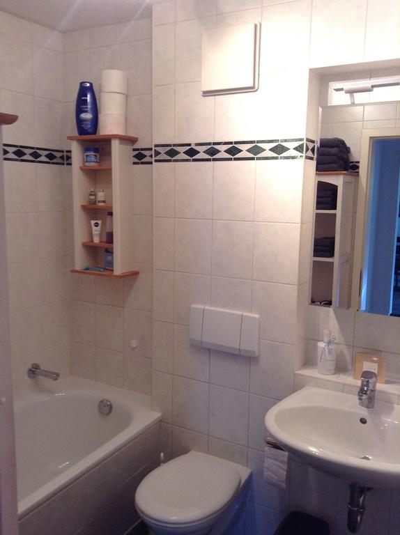 Apartmán Am Park Garmisch-Partenkirchen Pokoj fotografie